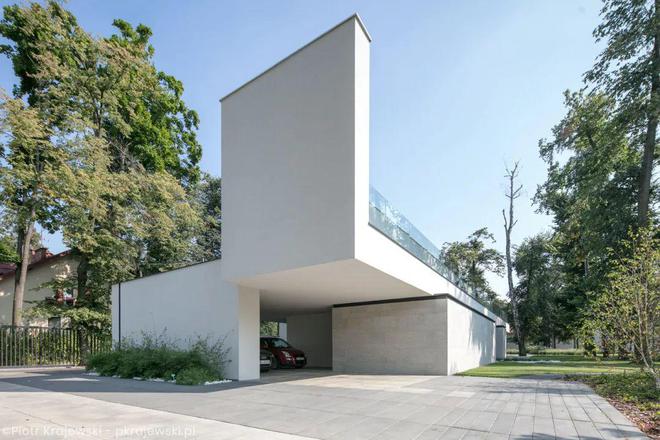 南宫官网下载链接LONG HOUSE：狭长地块上确当代美学之居(图7)